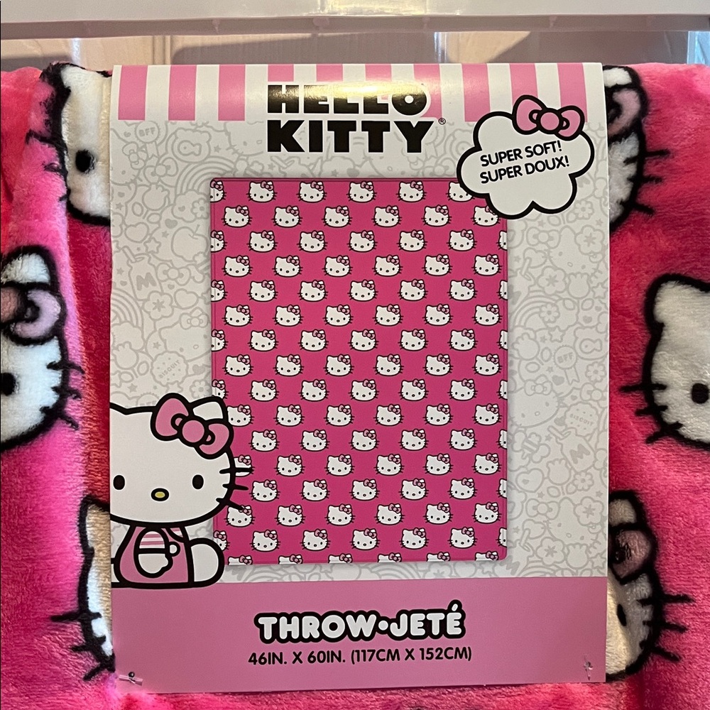 Hello Kitty Blanket - Picture 3 of 3